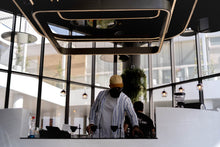 Load image into Gallery viewer, EbSHJEvh9R
